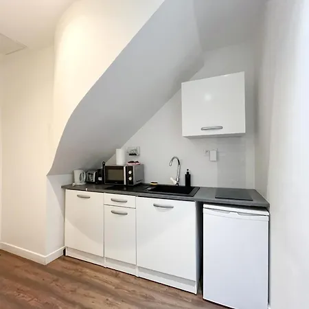 Urbanflat 211 - Large For 4 In The Center Of