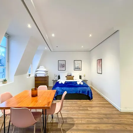 Urbanflat 211 - Large For 4 In The Center Of Appartement