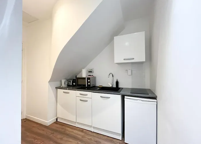 Urbanflat 211 - Large For 4 In The Center Of